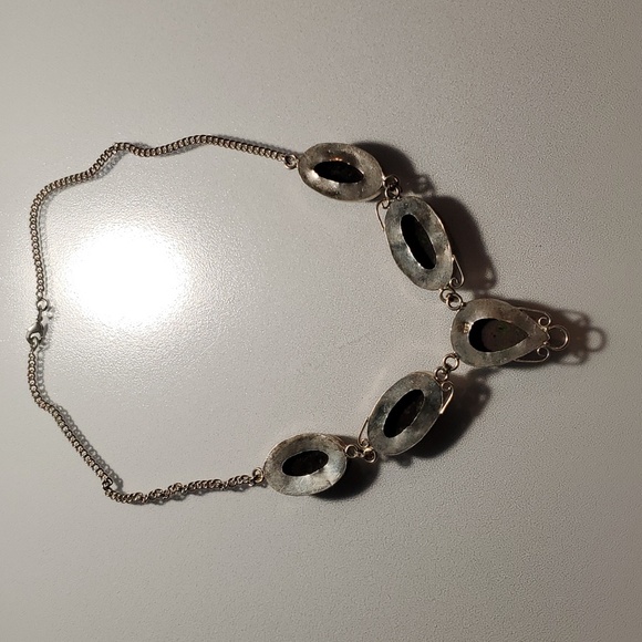 Vintage Necklace - Picture 6 of 9